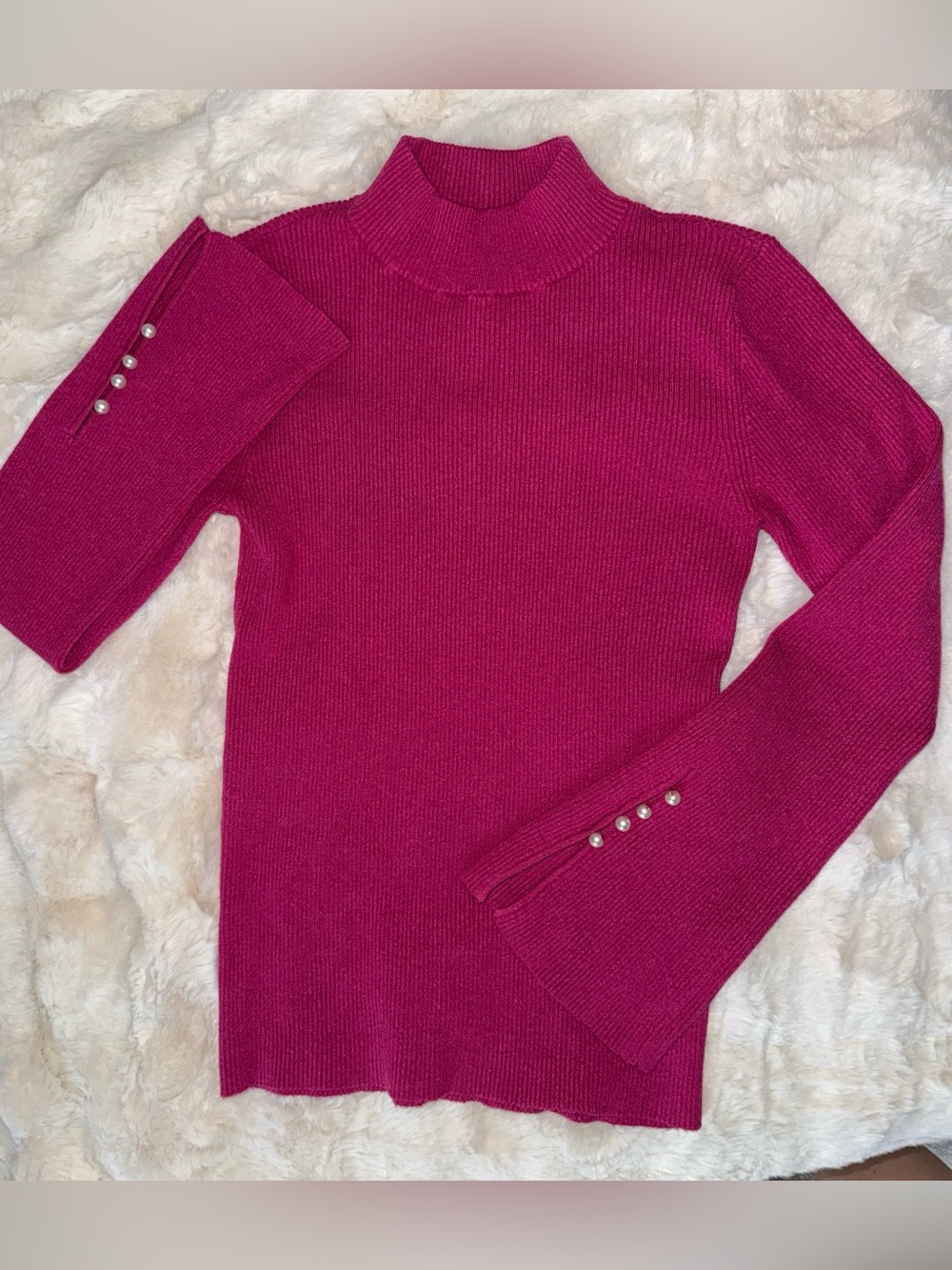 Ann Taylor Pearl Button Split Bell Cuff Mock Neck Top in Fuchsia, Large
